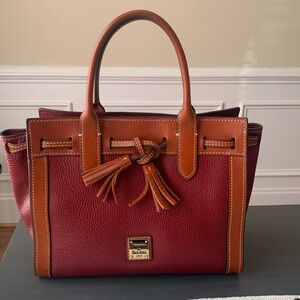 Dooney & Bourke Handbag